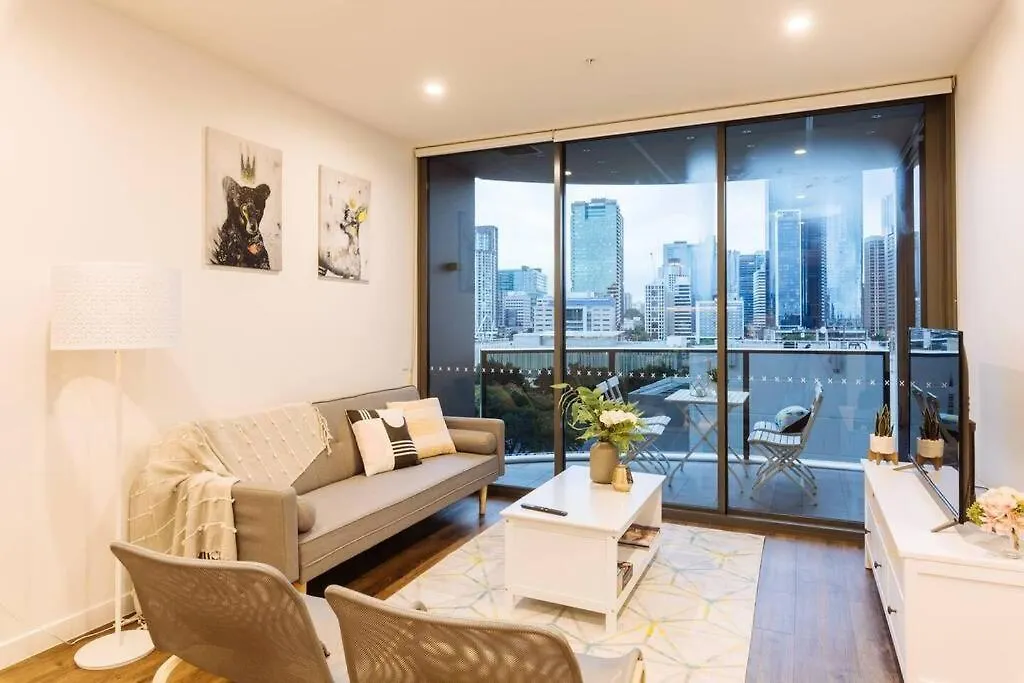 Modern Style River View 2 Bedroom Apartment With Parking ブリスベン 0*,